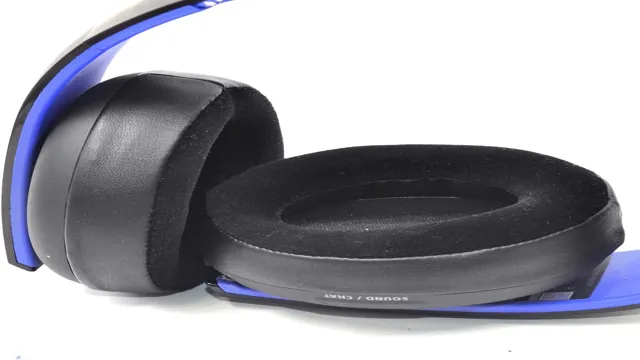 wireless headphones with velour pads