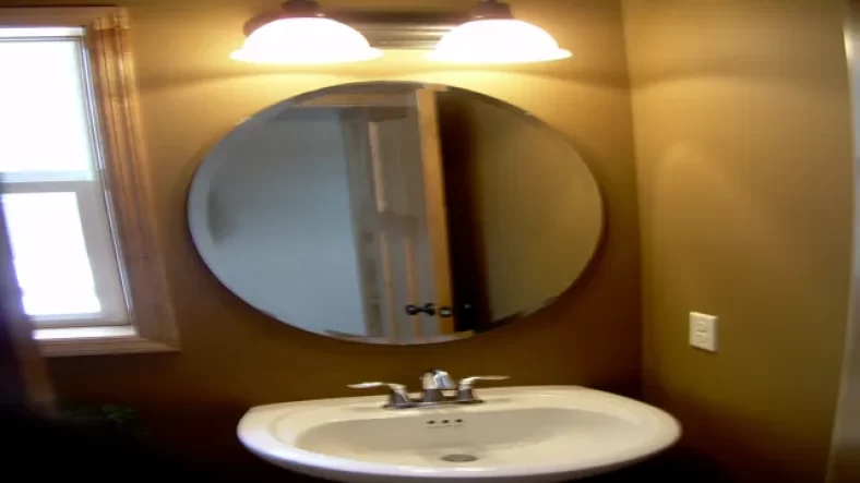 10 Stunning Oval Mirror Bathroom Ideas You’ll Love!