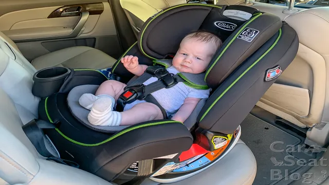 how to take graco car seat out of base